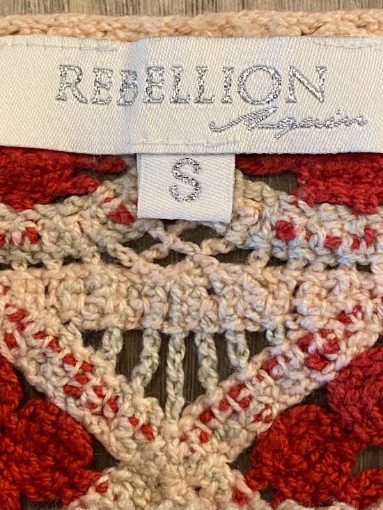 Rebellion Again BoHo Crochet Sheer Ruffle Crop Top Women's Size S - Picture 5 of 5